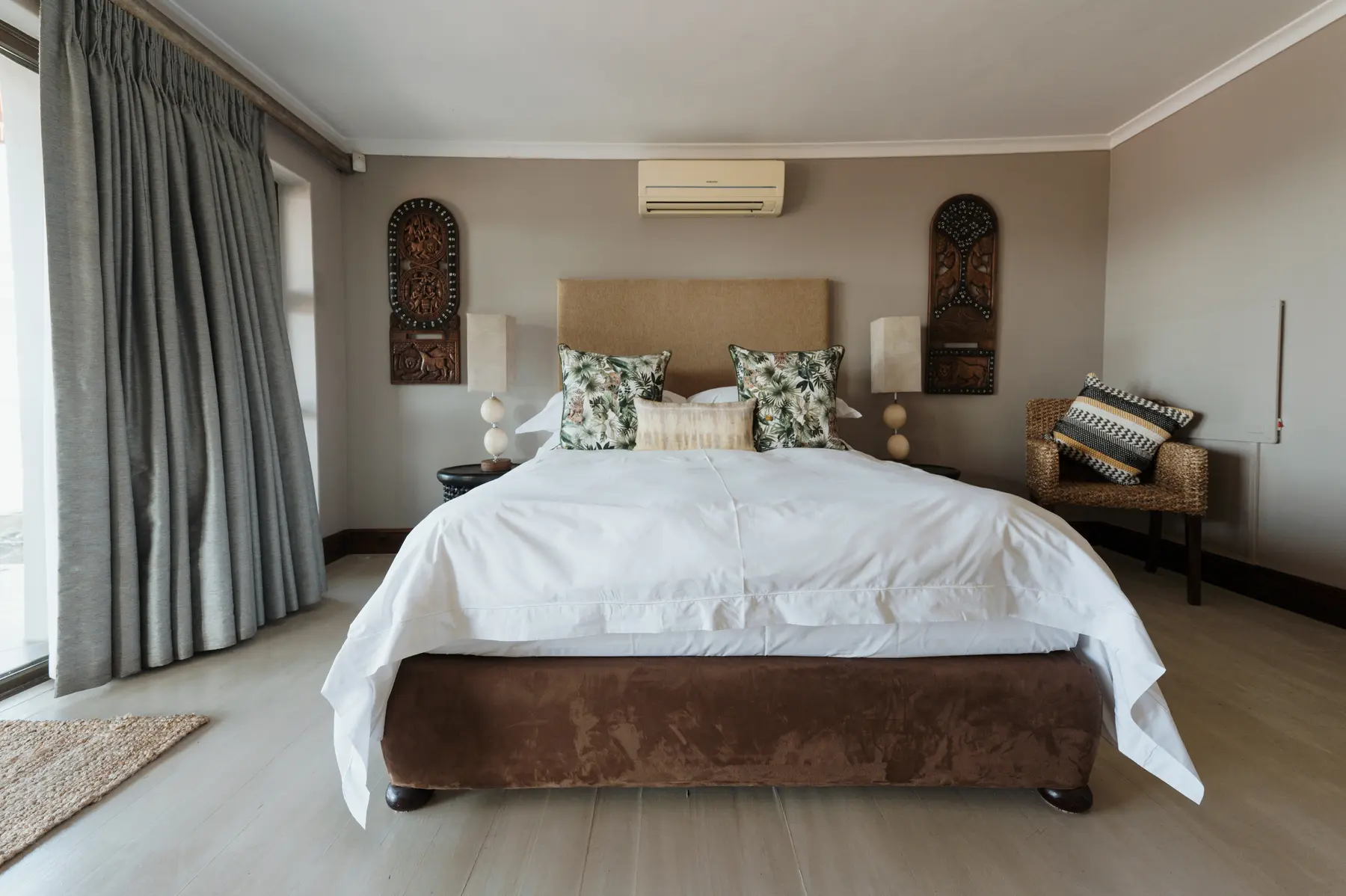A welcoming guest room at Whale Away